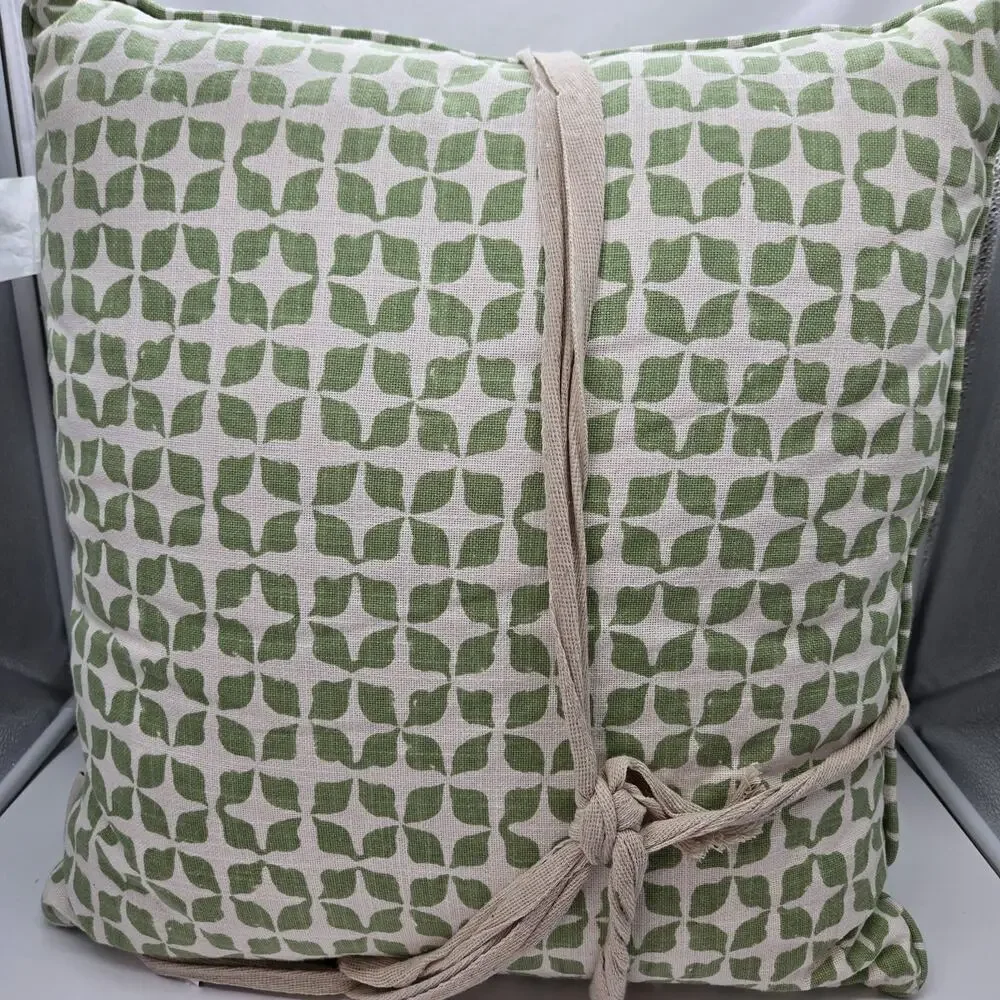 Linen Blend 2pc Pillow Set Floral Leaf 20x20